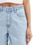 Фото #5 товара Abercrombie & Fitch Curve Love loose fit denim shorts in light blue wash