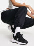 Фото #1 товара Calvin Klein Jeans monogram logo retro tennis trainers in black