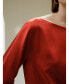 Фото #3 товара Minimalist Shiny Silk Top for Women