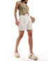 Фото #1 товара Mango linen pintuck shorts in beige