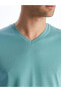 Фото #5 товара Yüksek Kaliteli Penye Kumaştan Standart Kalıp V Kesim Yaka Erkek Tişört