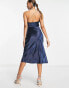 Фото #2 товара Lola May – Satin-Midikleid in Marineblau mit One-Shoulder- und Strass-Träger