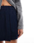 Фото #3 товара Hollister pleated skort in navy pintstipe