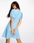 Фото #3 товара Pieces puff sleeve mini smock dress in blue ditsy