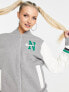 Фото #3 товара Nike unisex retro collegiate varsity jacket in dark grey heather