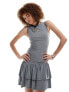 Фото #3 товара COLLUSION slash neck mini dress with ruffle detail in grey