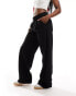 Фото #5 товара Pull&Bear wide leg pleat tailored trouser with belt in black