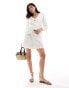 Фото #1 товара Vero Moda mix and match tie waist shorts in white