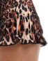 Фото #3 товара ASOS DESIGN shirred micro shorts in leopard print