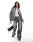 Фото #4 товара Vero Moda slouchy textured bomber jacket in medium grey