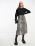 Фото #1 товара River Island hybrid sweater dress in leopard print