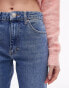 Topshop cropped mid rise straight jeans with raw hems in mid blue Голубой, W25 L32 - фото #5