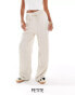 Фото #1 товара Miss Selfridge Petite linen blend pull on wide leg trouser in natural slub