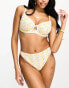 Фото #4 товара Peek & Beau Fuller Bust Exclusive underwire bikini top in retro flower print