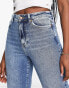 New Look ripped high waisted jeans in midwash