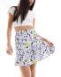 Фото #1 товара Wednesday's Girl floral print flippy mini skirt in blue