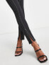 Фото #4 товара Miss Selfridge Petite contrast stitch split hem skinny jean in black