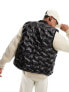 Фото #7 товара Sean John script puffer heat sealed gilet in black with all over debossing