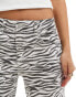 Фото #3 товара Pull&Bear wide leg jean in zebra print