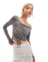 Monki long sleeve cropped ruched asymmetric top in grey grau, 2XS - EU 32 - фото #1