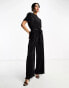 Фото #4 товара ASOS DESIGN – Plissierter Jumpsuit in Schwarz mit Stehkragen