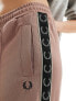 Фото #3 товара Fred Perry wide leg track pants trousers in pink