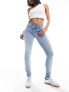 Фото #1 товара Calvin Klein Jeans mid rise skinny jean in light wash