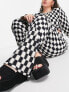 Фото #3 товара Daisy Street Plus high waist trousers in checkerboard velvet plisse co-ord