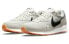 Nike Venture Runner DM8453-011 Sneakers