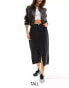 Фото #2 товара Pieces Tall front split denim midi skirt in washed black