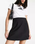 Фото #4 товара Urban Revivo mini skirt in black