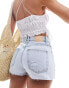 Pull&Bear high waisted ripped Mom denim shorts in bleach light blue Синий, 42 - фото #2