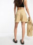 Фото #4 товара ASOS DESIGN Petite seamed waist short with linen in neutral
