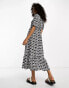 Фото #2 товара Urban Threads midaxi smock dress in abstract print