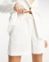 Фото #2 товара Vero Moda relaxed tie waist short co-ord in white