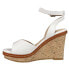 Фото #3 товара CL by Laundry Beaming Wedge Womens White Casual Sandals IBCS02PAE-100
