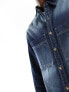 ASOS DESIGN double pocket denim overshirt in dark blue wash Синий, S - фото #7