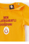 LCW baby Bisiklet Yaka Kollu Galatasaray Baskılı Erkek Bebek Çıtçıtlı Body ve Pantolon 2'li Takım