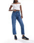 DTT Veron relaxed fit mom jeans in mid blue wash