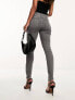 Фото #2 товара ASOS DESIGN ultimate skinny jean in grey with rips