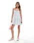 Фото #4 товара New Look tiered mini smock dress in white ditsy floral