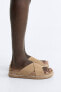 Фото #4 товара Замшевые сандалии с декоративными швами ZARA