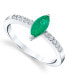 Кольцо Macy's Emerald & Diamond Brilliance.