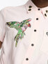 Фото #2 товара Fred Perry x Amy Winehouse embroidered tie front shirt in pink