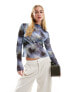 Фото #2 товара & Other Stories long sleeve mesh top with asymmetric bodice in blurred inky print