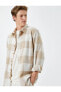 Фото #5 товара Рубашка мужская Koton модель Одунцу с классическим воротником и длинным рукавом.