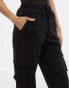 Фото #4 товара Vero Moda cuffed cargo trousers in black