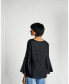 ფოტო #2 პროდუქტის Women's The Button Back Shirt