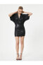 Фото #11 товара Вечернее платье Koton Mini Parlak Abiye Elbise Yarasa Kol V Yaka Slim Fit