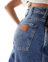 Wrangler mom straight fit jeans in mid blue